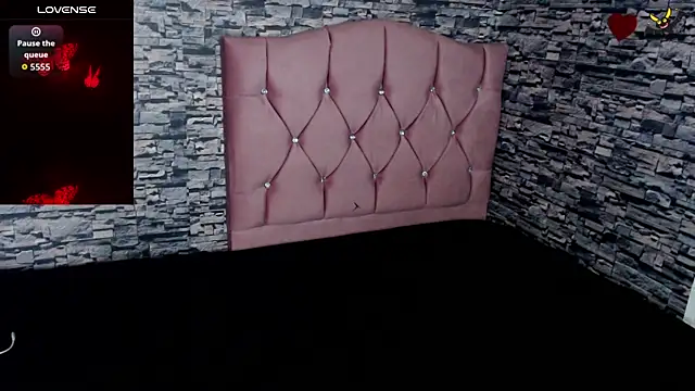 sofi bronw online show from September 2025 05:08:01 AM