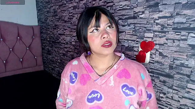 sofi bronw online show from October 2025 01:46:02 PM