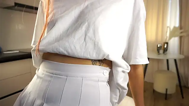 AnnisCharlton online show from December 2024 08:20:01 AM