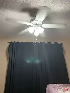 Snapshot of shyfr34k chatting on March 2025 01:53:02 AM shyfr34k online show from March 2025 01:53:02 AM