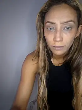 salome drasin online show from April 2026 10:40:02 PM