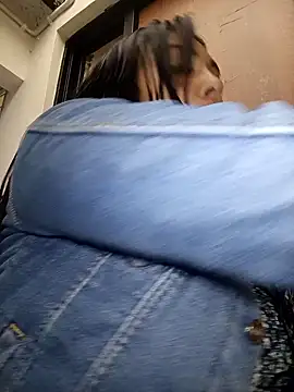 Snapshot of LIZ-06_ chatting on February 2025 03:46:01 PM LIZ-06 online show from February 2025 03:46:01 PM