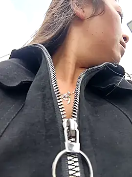 Snapshot of LIZ-06_ chatting on February 2025 04:36:02 PM LIZ-06 online show from February 2025 04:36:02 PM