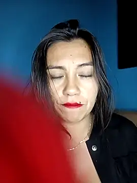 Snapshot of LIZ-06_ chatting on February 2025 11:22:01 PM LIZ-06 online show from February 2025 11:22:01 PM