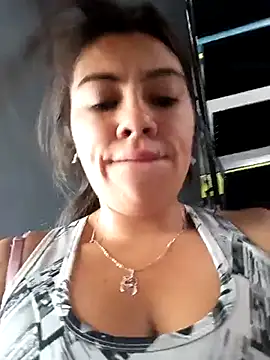 Snapshot of LIZ-06_ chatting on February 2025 12:23:02 PM LIZ-06 online show from February 2025 12:23:02 PM