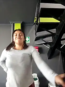 Snapshot of LIZ-06_ chatting on March 2025 01:29:01 PM LIZ-06 online show from March 2025 01:29:01 PM