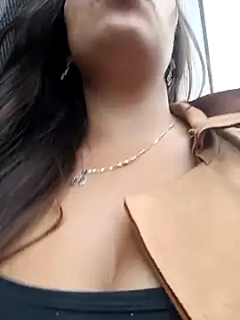 Snapshot of LIZ-06_ chatting on March 2025 09:04:01 PM LIZ-06 online show from March 2025 09:04:01 PM