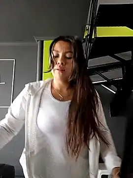 Snapshot of LIZ-06_ chatting on March 2025 12:46:01 PM LIZ-06 online show from March 2025 12:46:01 PM