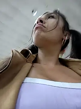 Snapshot of LIZ-06_ chatting on March 2025 11:02:01 PM LIZ-06 online show from March 2025 11:02:01 PM