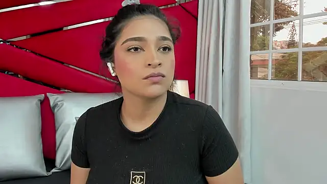 Snapshot of AdeleGray chatting on February 2025 12:03:02 PM AdeleGray online show from February 2025 12:03:02 PM