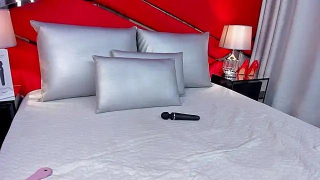 Snapshot of AdeleGray chatting on February 2025 02:54:02 PM AdeleGray online show from February 2025 02:54:02 PM