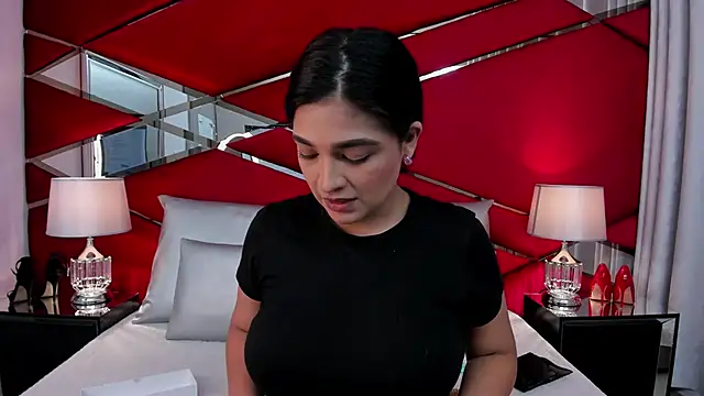 Snapshot of AdeleGray chatting on February 2025 12:16:01 PM AdeleGray online show from February 2025 12:16:01 PM