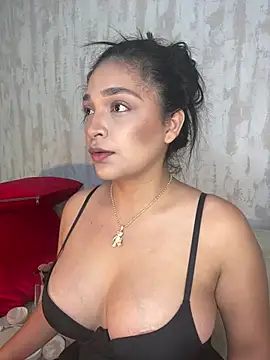 Snapshot of AdeleGray chatting on February 2026 11:04:02 PM AdeleGray online show from February 2026 11:04:02 PM