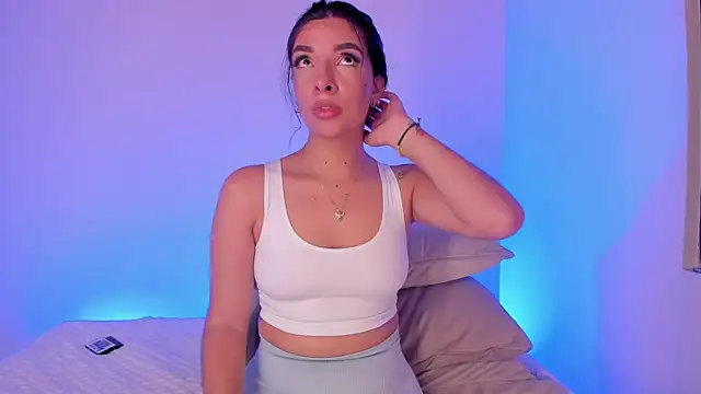 777AylinZ online show from March 2025 02:16:02 AM