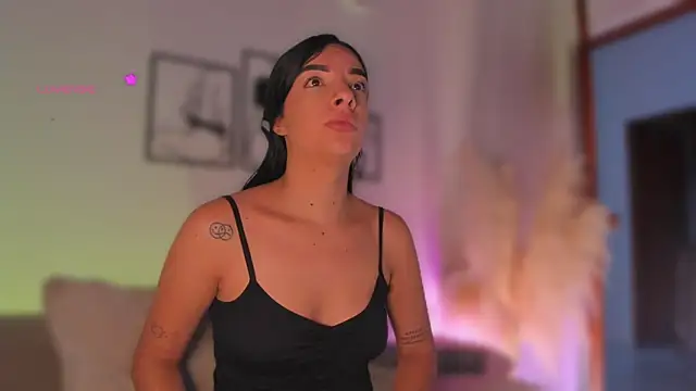 777AylinZ online show from April 2026 11:02:01 AM