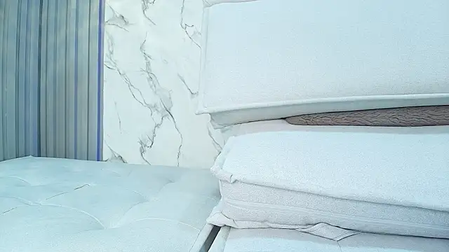 Franchesca De Luca online show from February 2025 02:07:02 AM