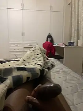 Snapshot of GangsterCouple-Aimy-Jonny chatting on November 2025 10:03:02 PM GangsterCouple-Aimy-Jonny online show from November 2025 10:03:02 PM