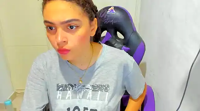 Lily anal squirt  online show from December 2024 06:49:01 PM