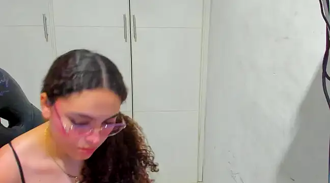 Lily anal squirt  online show from December 2024 12:00:01 AM