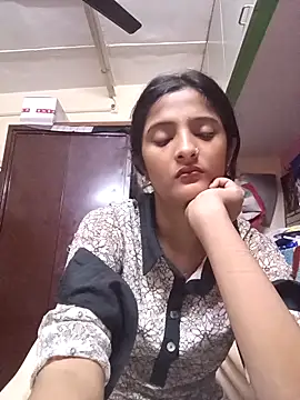 BabySlimmy10 online show from October 2025 10:09:01 PM