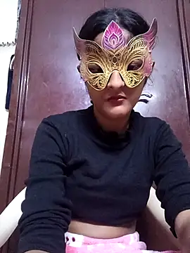 BabySlimmy10 online show from November 2025 07:13:02 PM