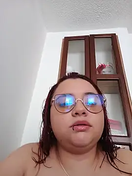 Snapshot of CURVY-HORNY chatting on May 2026 09:13:01 PM CURVY-HORNY online show from May 2026 09:13:01 PM