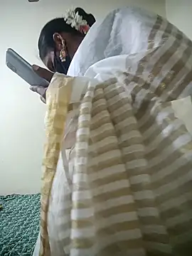 Cute-chinny online show from January 2025 04:48:02 PM