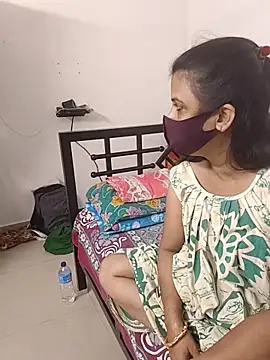 Snapshot of Cute-manisha chatting on October 2025 04:54:01 AM Cute-manisha online show from October 2025 04:54:01 AM