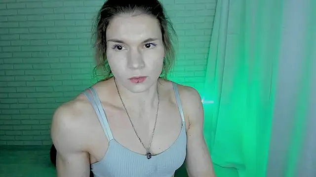 Snapshot of Lisa_Ray chatting on January 2025 12:19:02 PM Lisa Ray online show from January 2025 12:19:02 PM