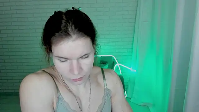 Snapshot of Lisa_Ray chatting on January 2025 05:10:02 AM Lisa Ray online show from January 2025 05:10:02 AM