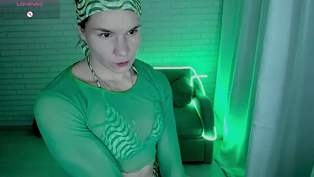 Snapshot of Lisa_Ray chatting on February 2025 03:36:01 AM Lisa Ray online show from February 2025 03:36:01 AM