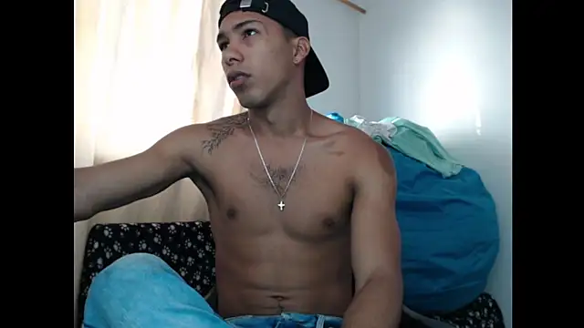 maximo vega newv online show from December 2024 11:43:01 AM