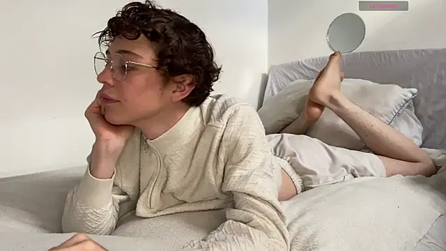 Snapshot of mapleg chatting on March 2025 10:07:02 PM mapleg online show from March 2025 10:07:02 PM