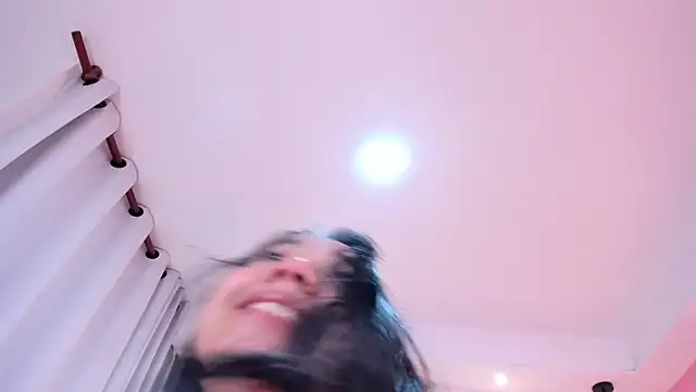 sophiawhite   online show from February 2025 07:27:02 PM