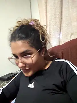 BrendaGirs online show from December 2025 03:57:01 AM