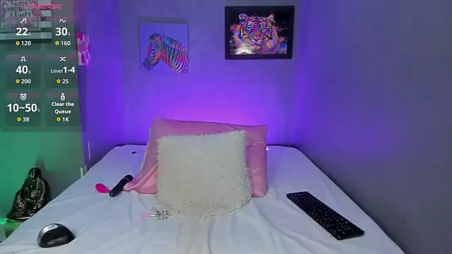 PammelaRoss1 online show from April 2026 05:17:01 PM