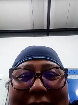 Darly Gomez online show from December 2024 05:02:01 AM