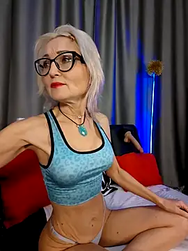 Milforja online show from November 2025 06:29:02 PM