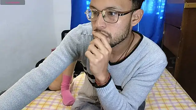 YuKinaHentaiI online show from March 2025 12:26:02 PM