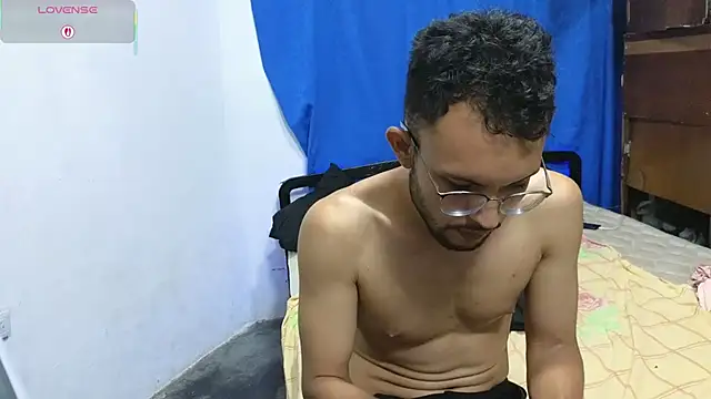 YuKinaHentaiI online show from October 2025 12:30:02 AM