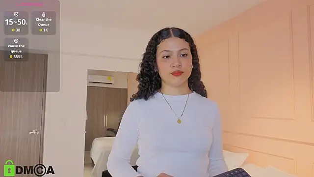 SHARONN     online show from September 2025 04:12:02 AM