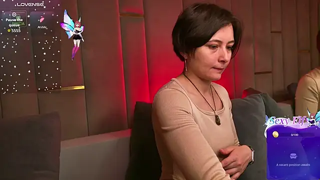 Ishtar Divine online show from April 2026 04:35:01 AM