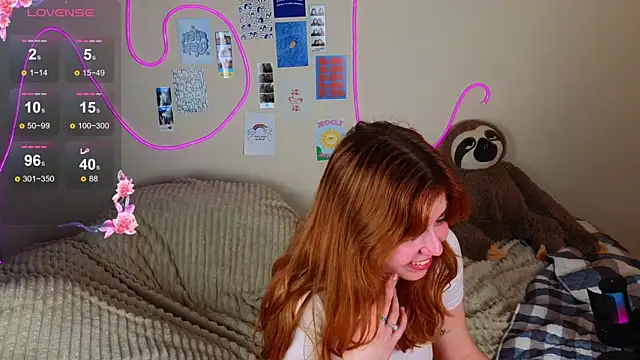 Penny Staaar online show from February 2025 07:38:02 PM