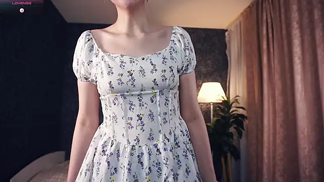 MoiraHavins online show from November 2025 05:09:02 AM