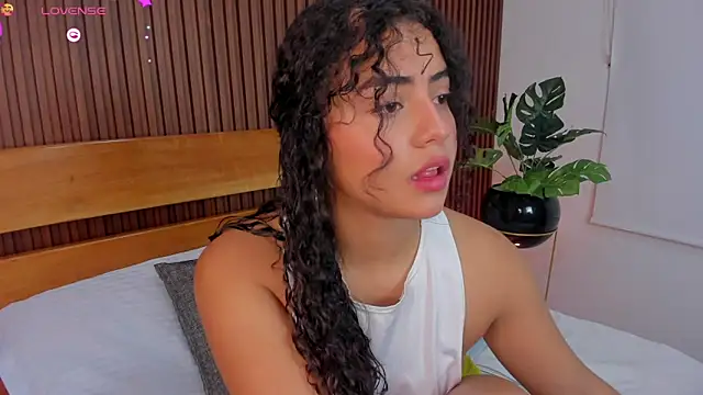 yaya23x online show from September 2025 02:11:01 PM