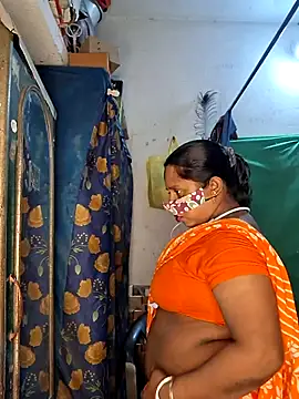 Snapshot of Real_Desi_Couple chatting on July 2026 04:53:02 PM Real Desi Couple online show from July 2026 04:53:02 PM