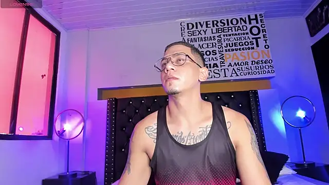 JoshMillerr  online show from March 2025 07:59:02 PM