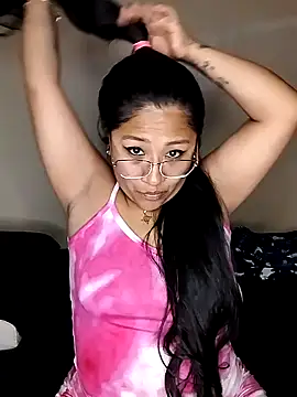 Snapshot of ineliveca chatting on January 2025 11:45:02 PM ineliveca online show from January 2025 11:45:02 PM