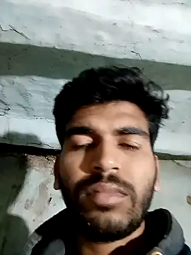 Snapshot of Roni1028 chatting on December 2024 12:39:02 PM Roni1028 online show from December 2024 12:39:02 PM