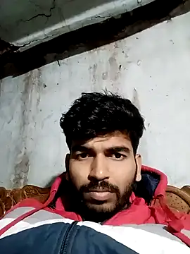 Snapshot of Roni1028 chatting on January 2025 03:08:01 PM Roni1028 online show from January 2025 03:08:01 PM